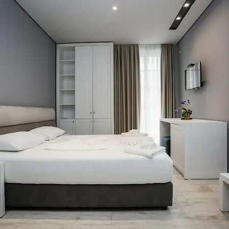 Hotel Lubjana 3*