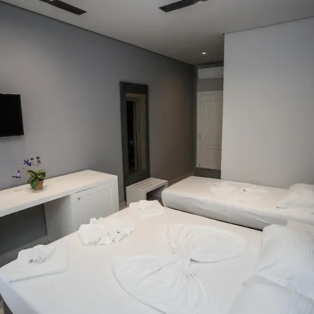 Hotel Lubjana 3*